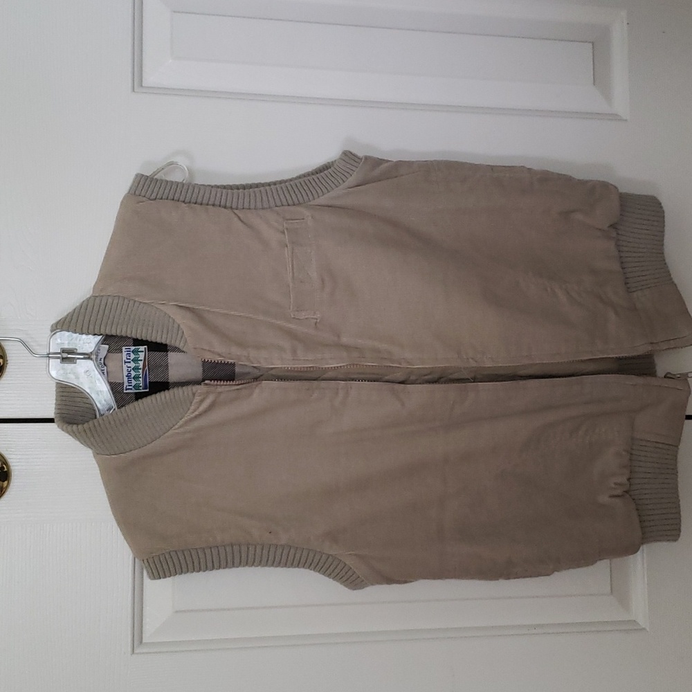 Men's Timber Trail Corduroy Vest, size Medium.